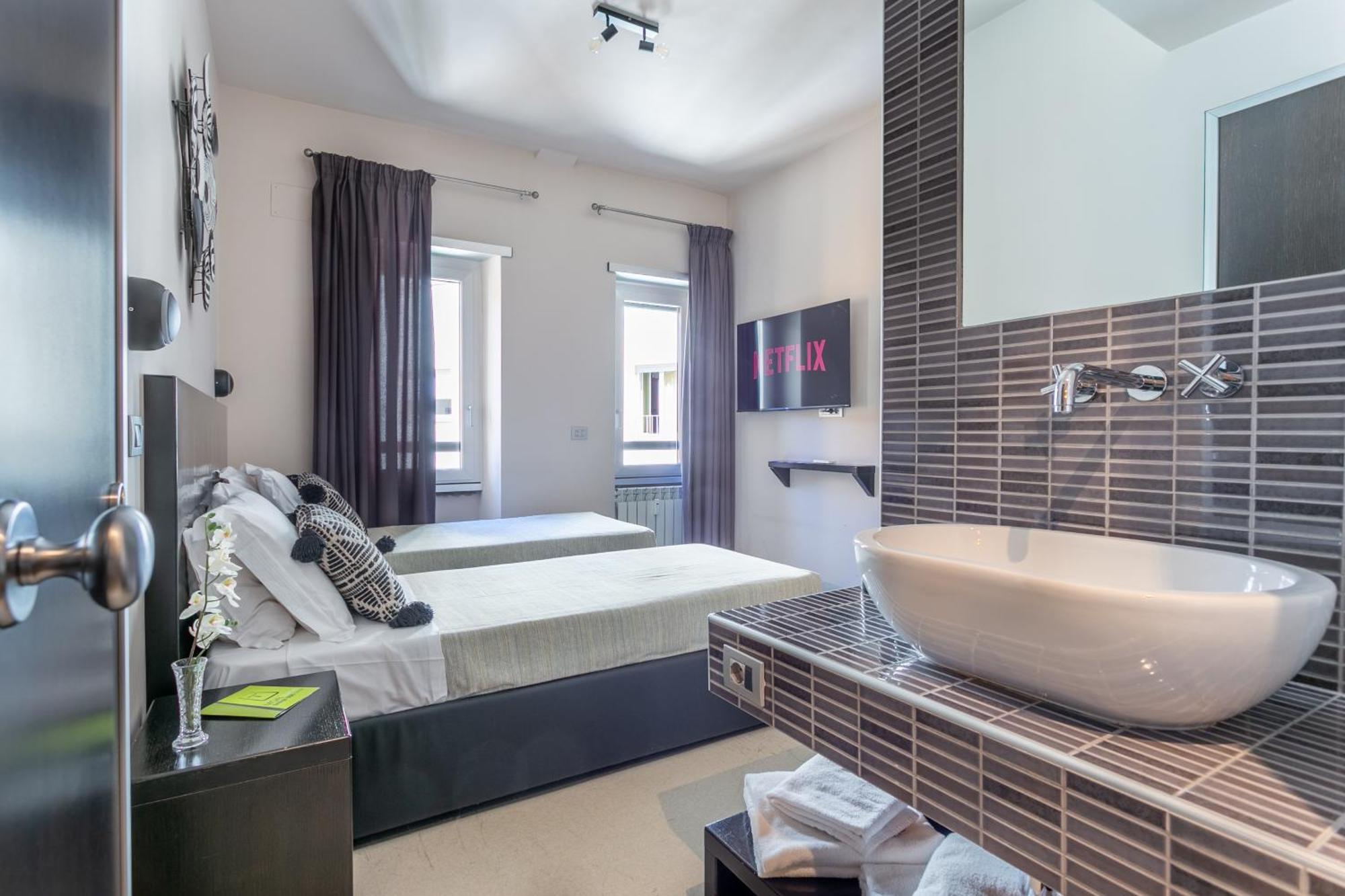 Moai Home Рим Экстерьер фото